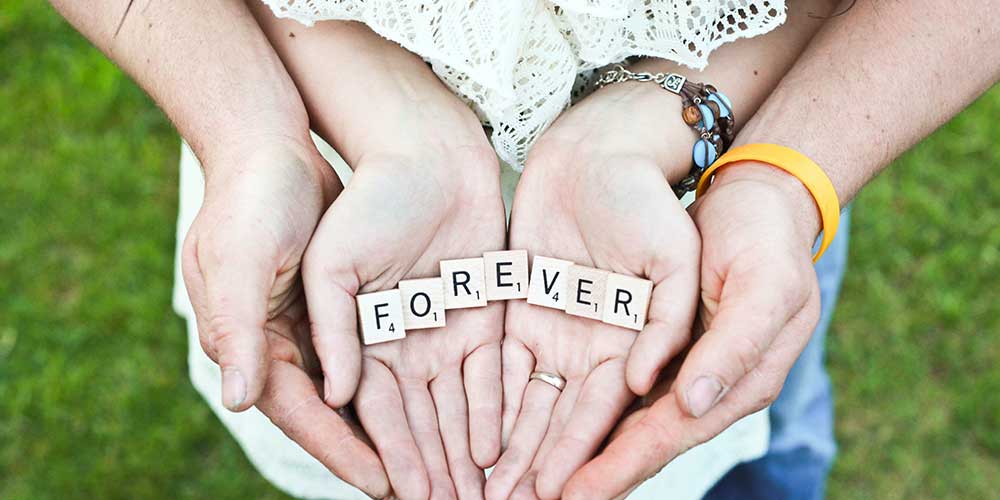 Les plus belles traditions mondiales pour célébrer un anniversaire de mariage