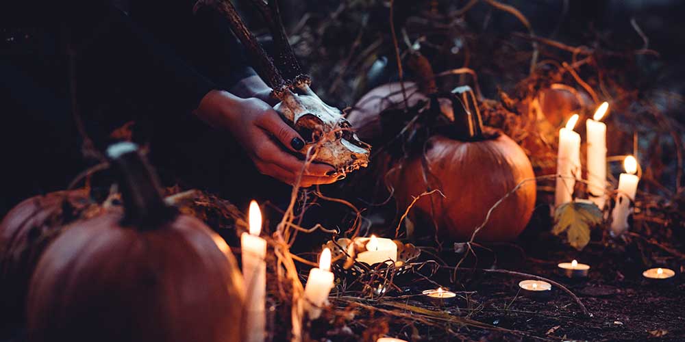 Origines et meilleures traditions d’Halloween à travers le monde