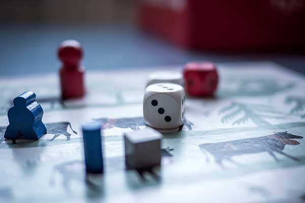 Les jeux de société sont les loisirs préférés des Français