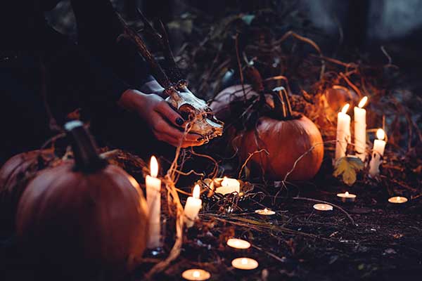 Origines et meilleures traditions d’Halloween à travers le monde