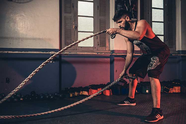 Développer sa musculature, s'entretenir, perdre du poids... il y a plein de bonne raison à prendre un abonnement dans une salle de sport