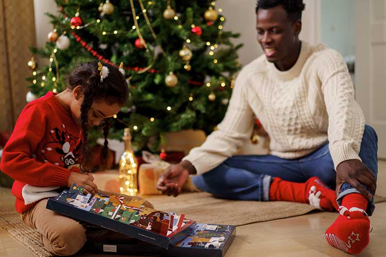 Les calendriers pour enfants ne contiennent pas que des chocolats mais souvent des jouets