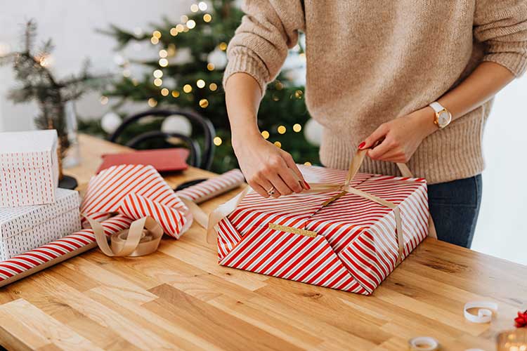 Emballez vos cadeaux de Noël petit à petit