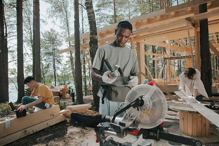 Osez tous les grands projets de travaux et réalisez les constructions de vos rêves avec les bons équipements et outillages