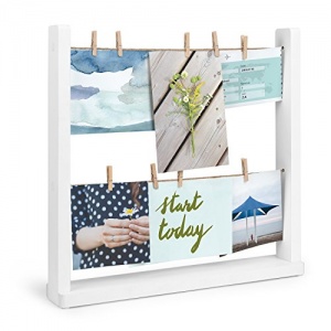 UMBRA Hangit Desktop. Porte photos pêle-mêle Hangit, en bois blanc, avec 9 pinces pour photos.